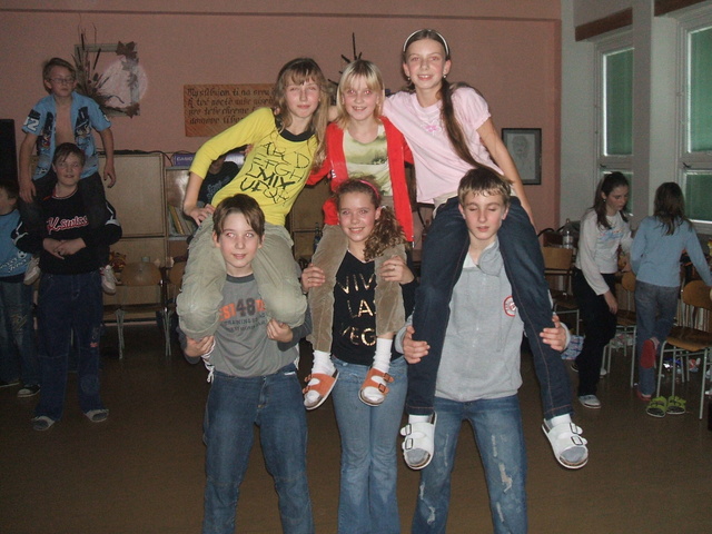 To je banda zvtit